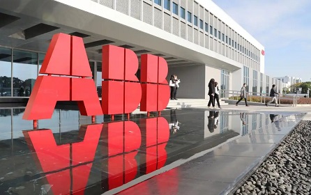 ABB kelia variklių efektyvumą iki naujų ribų: keičia pramonės standartus ir pirmauja pasaulyje pereinant prie mažai anglies dioksido į aplinką išskiriančių technologijų